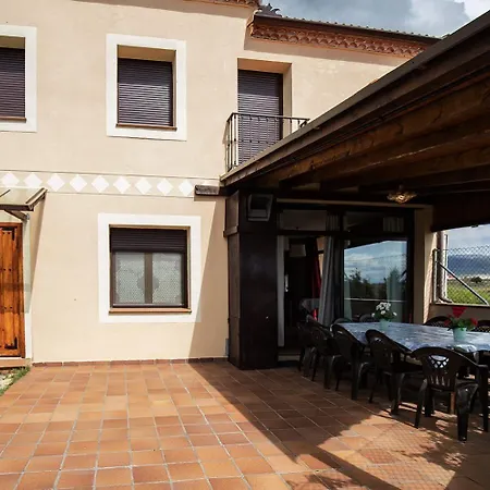 Alqueria De Segovia Country house Tizneros